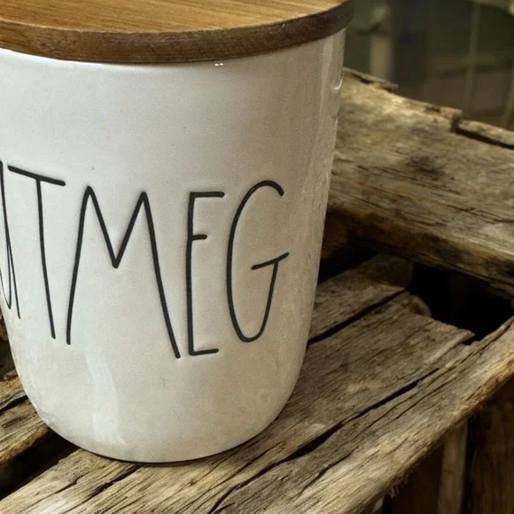 Rae Dunn Nutmeg Cellar Canister Wood Lid 2018 - Picture 4 of 17